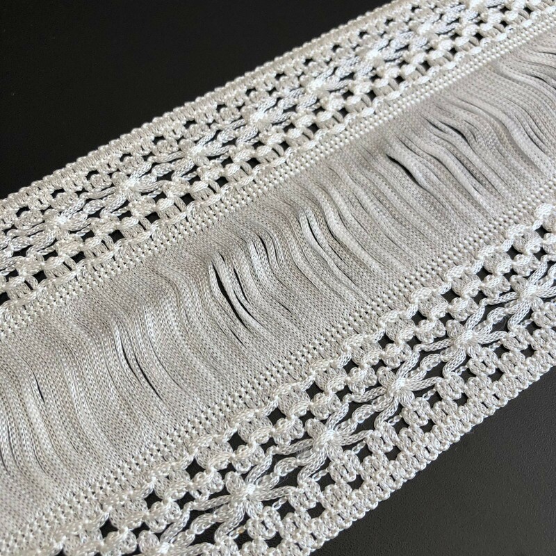 Entremeio de Franja Off White - 15 cm 